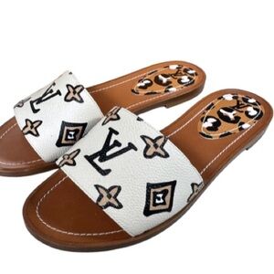 Louis Vuitton Beige/Brown Lock It sandals